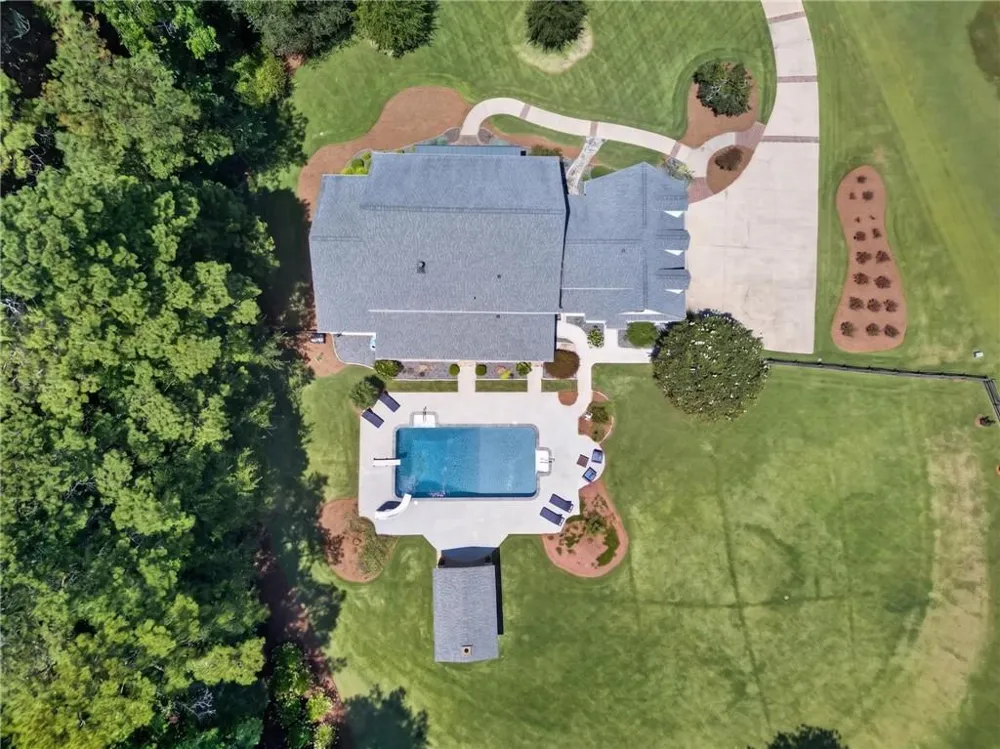 104 Reserve Dr Carrollton, GA 30117