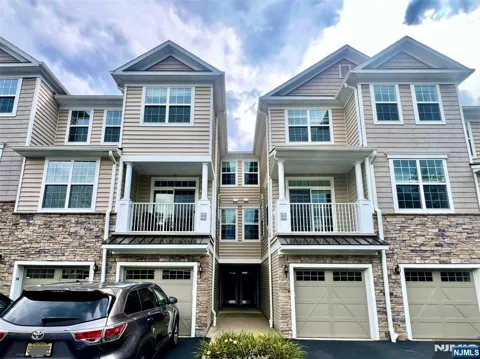 81 Autumn Way 20