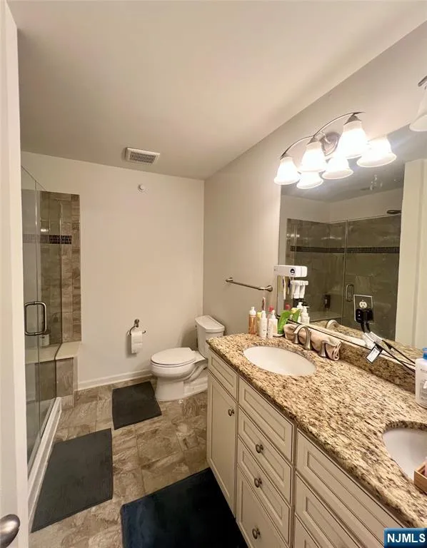 81 Autumn Way 20 Montvale, NJ 07645