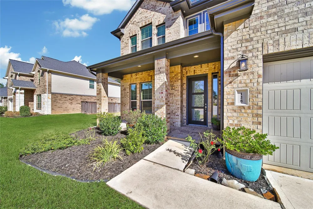 128 Yellow Perch Way Willis, TX 77318