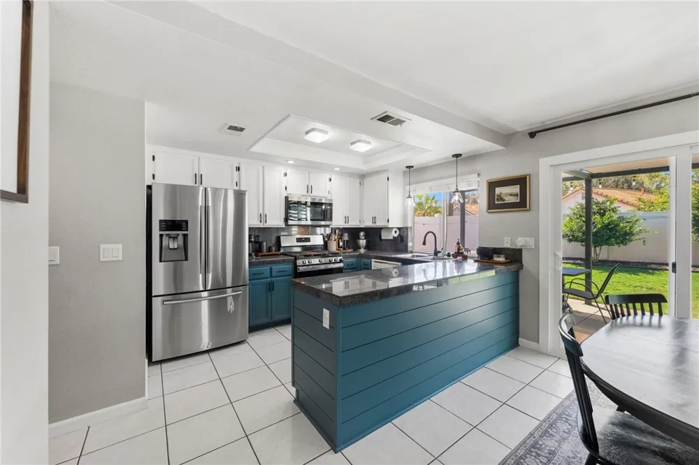 30171 Pechanga Dr. Temecula, CA 92592