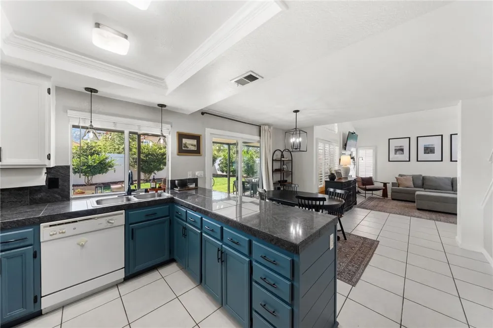 30171 Pechanga Dr. Temecula, CA 92592
