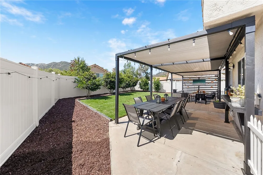 30171 Pechanga Dr. Temecula, CA 92592