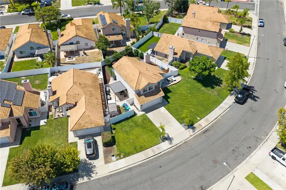 30171 Pechanga Dr. Temecula, CA 92592