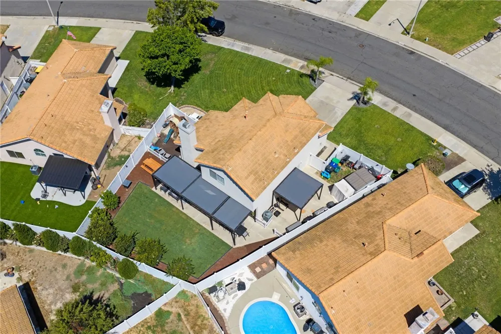 30171 Pechanga Dr. Temecula, CA 92592