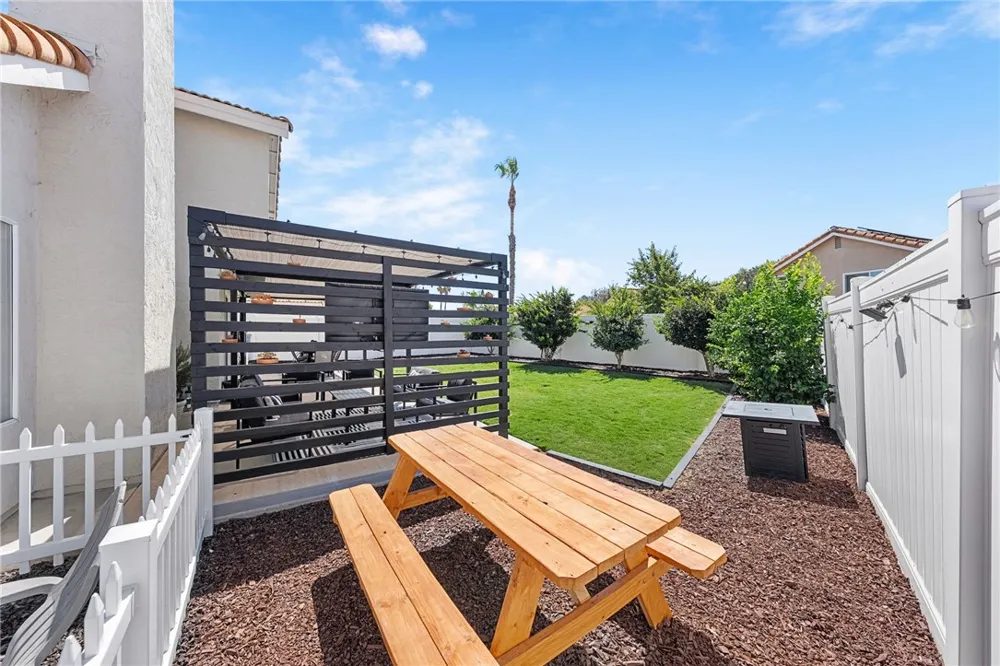 30171 Pechanga Dr. Temecula, CA 92592