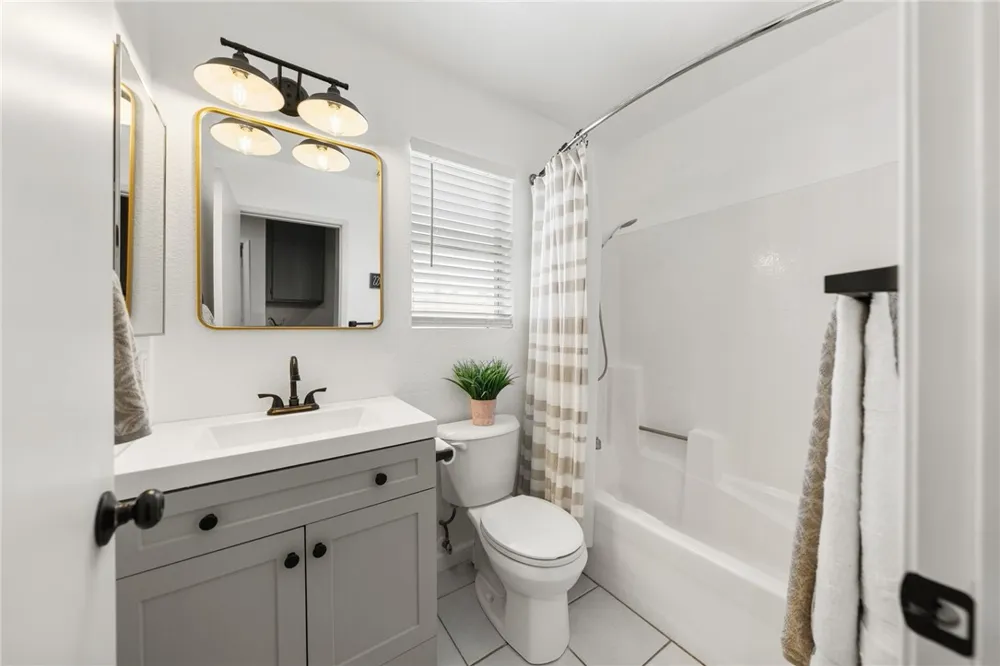 30171 Pechanga Dr. Temecula, CA 92592