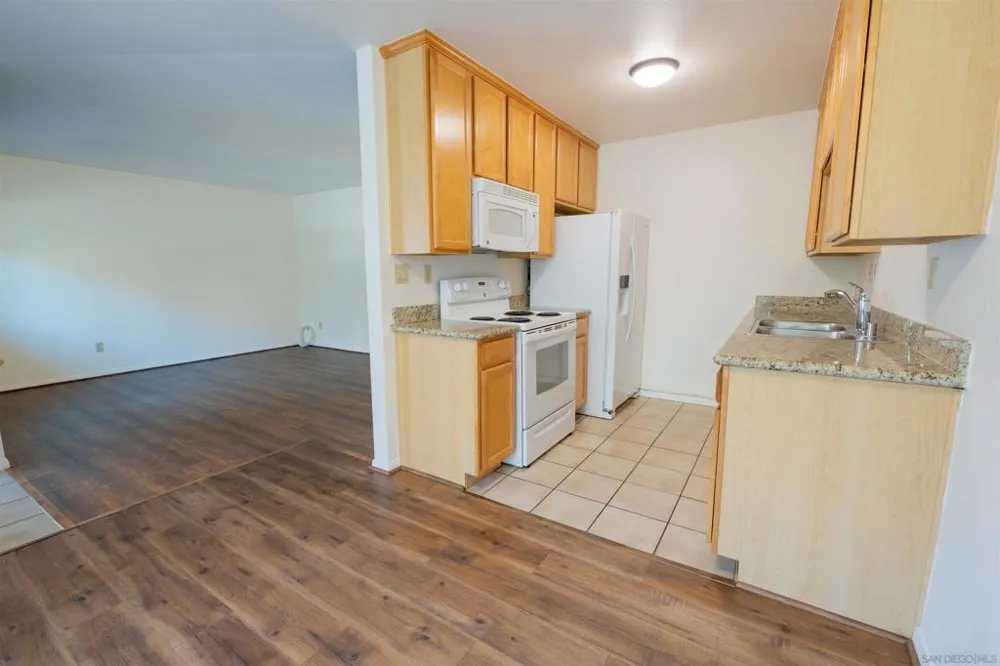 6555 Mount Ada #110 San Diego, CA 92111