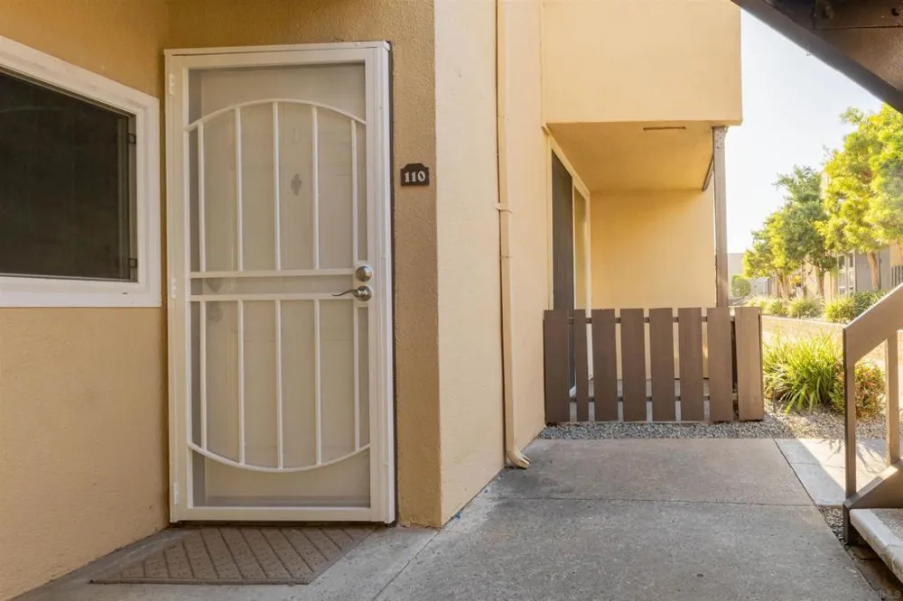 6555 Mount Ada #110 San Diego, CA 92111