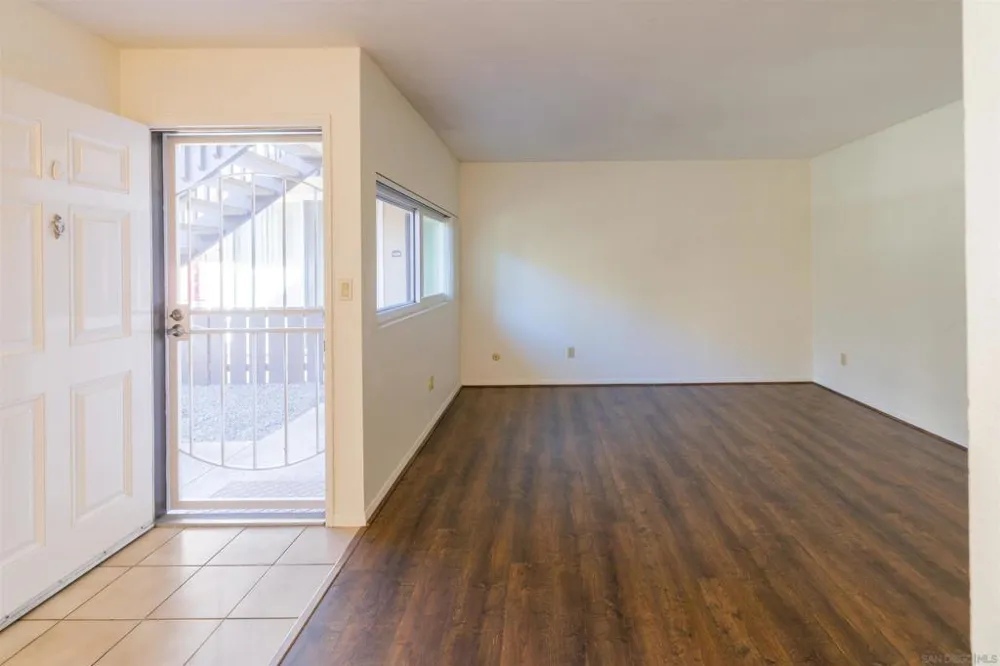 6555 Mount Ada #110 San Diego, CA 92111