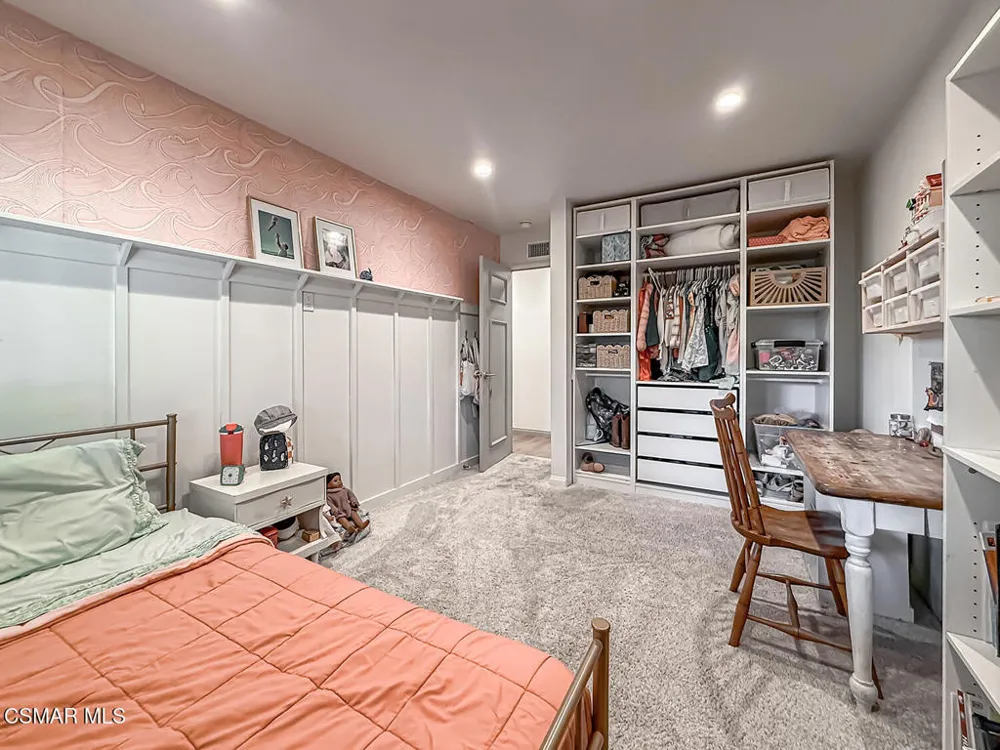 2896 Wanda Avenue Simi Valley, CA 93065