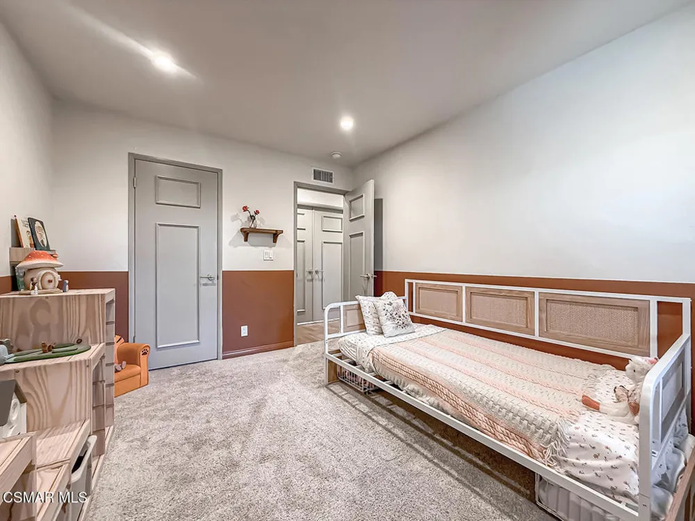 2896 Wanda Avenue Simi Valley, CA 93065