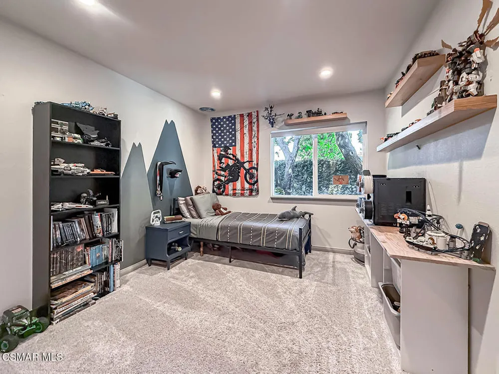2896 Wanda Avenue Simi Valley, CA 93065