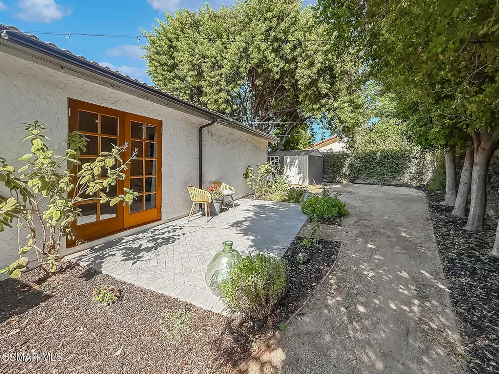 2896 Wanda Avenue Simi Valley, CA 93065