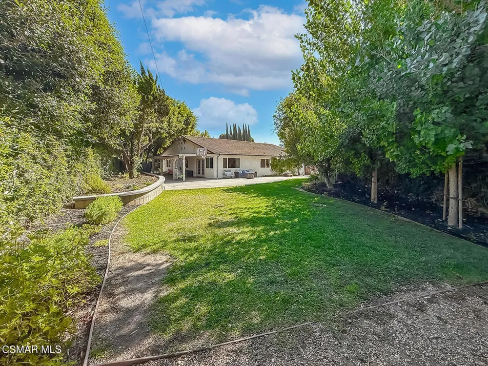 2896 Wanda Avenue Simi Valley, CA 93065
