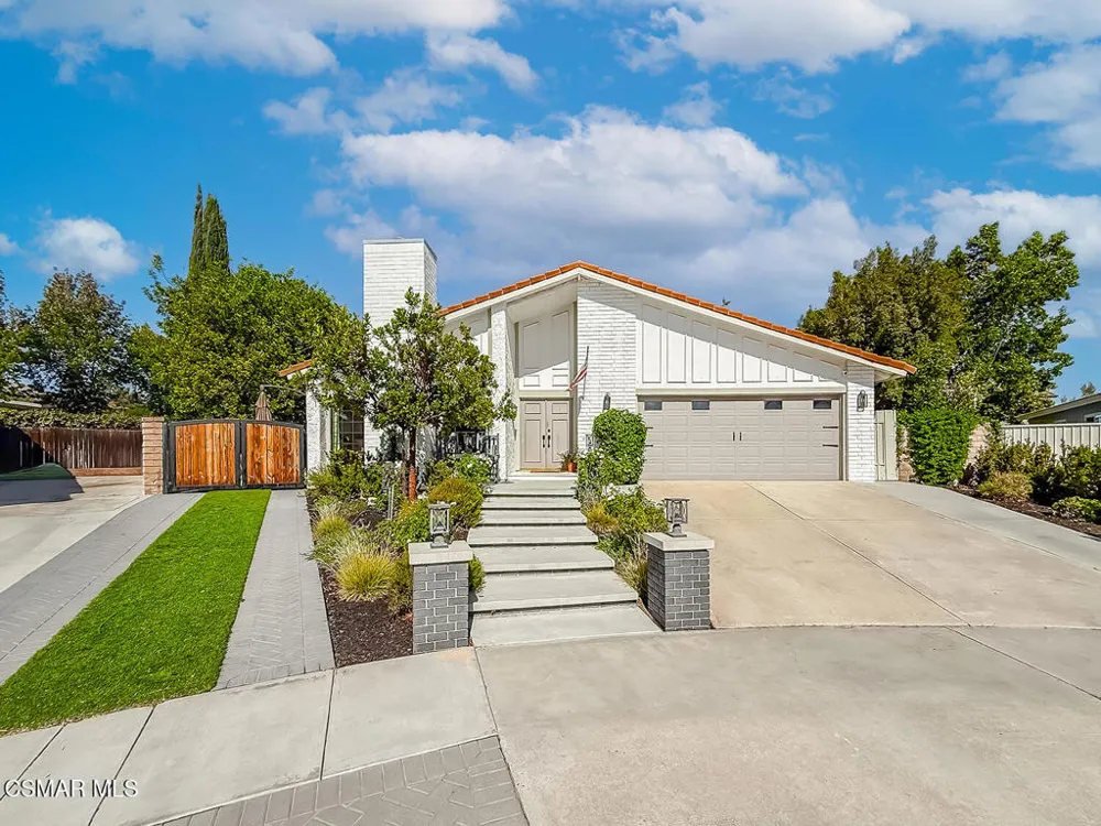 2896 Wanda Avenue Simi Valley, CA 93065
