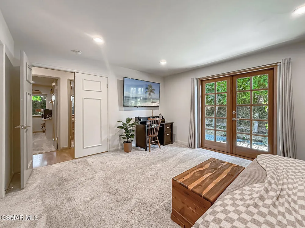 2896 Wanda Avenue Simi Valley, CA 93065