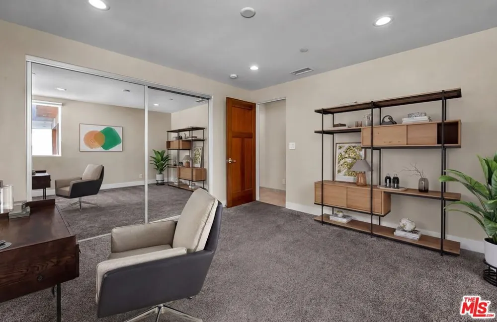 308 Gull Street Manhattan Beach, CA 90266