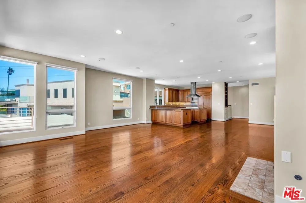 308 Gull Street Manhattan Beach, CA 90266