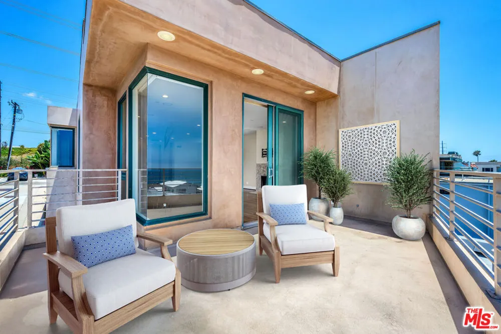 308 Gull Street Manhattan Beach, CA 90266
