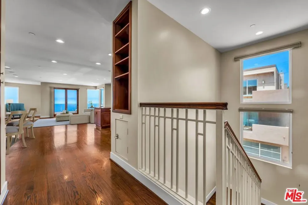 308 Gull Street Manhattan Beach, CA 90266