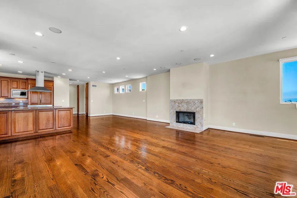 308 Gull Street Manhattan Beach, CA 90266