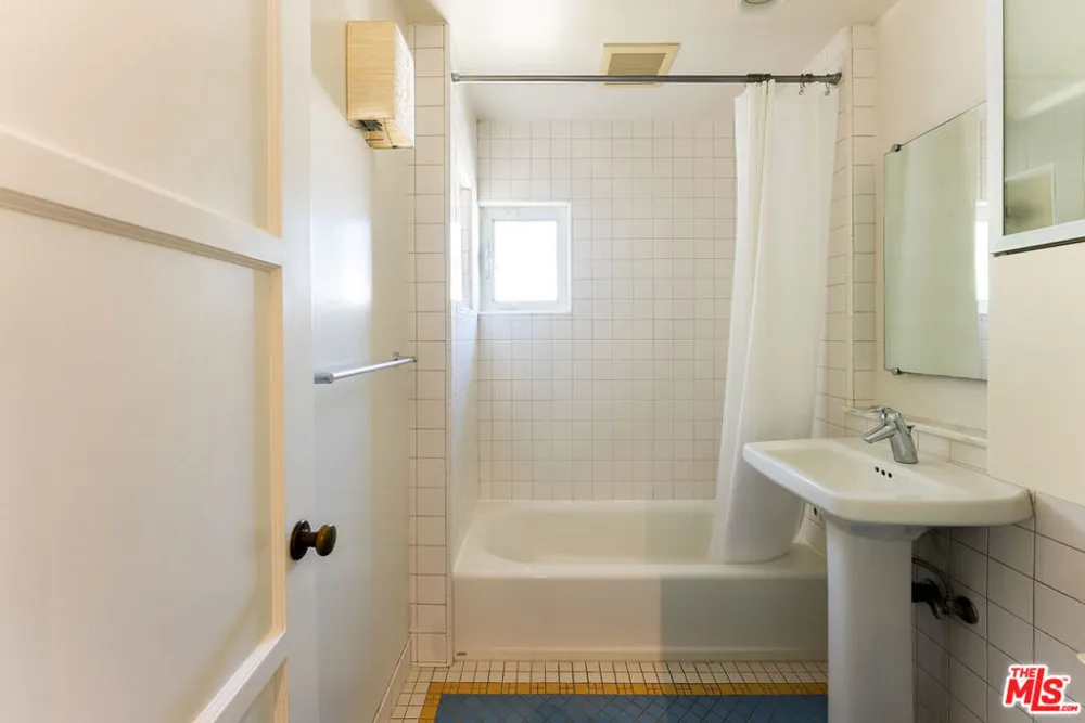 8921 Rangely Avenue West Hollywood, CA 90048