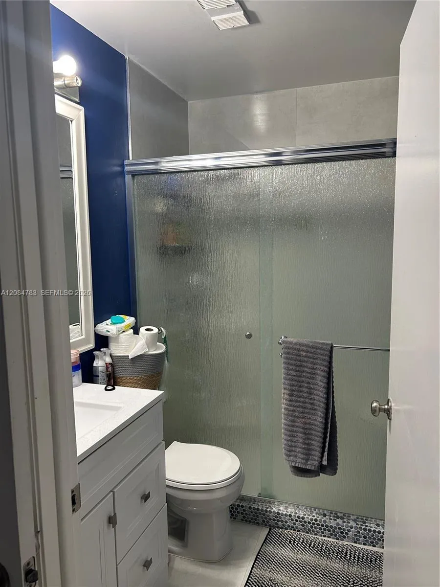 5587 Park Rd Dania Beach, FL 33312