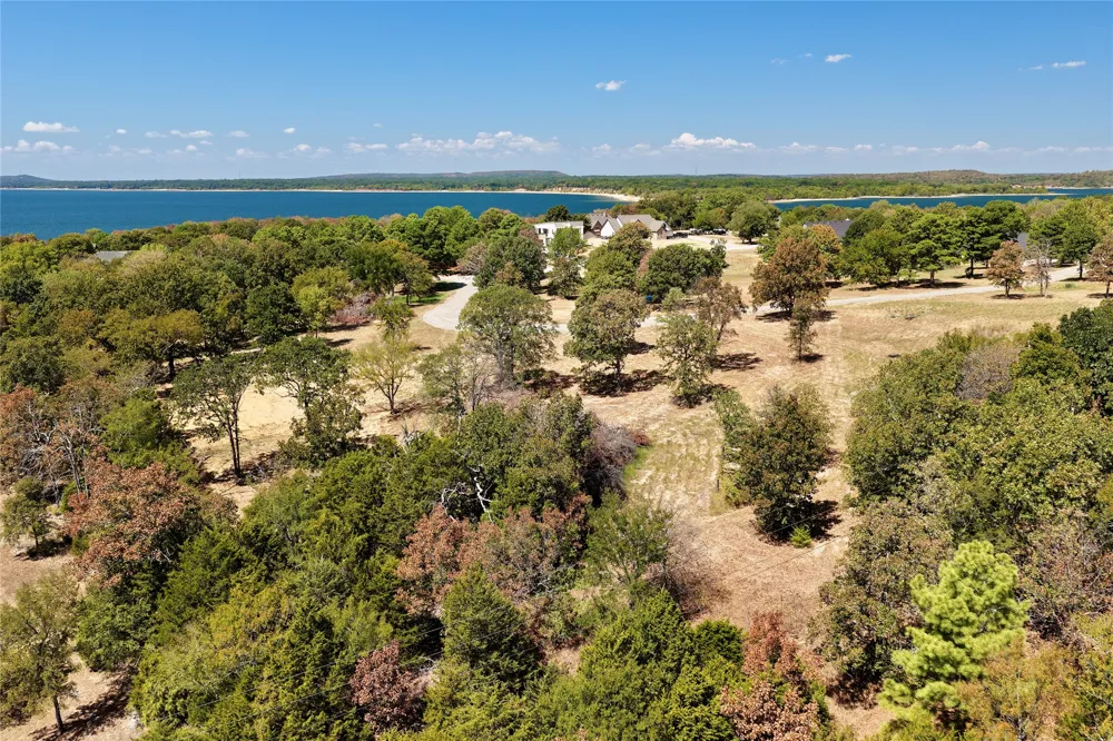 43 Beacon Point Porum, OK 74455