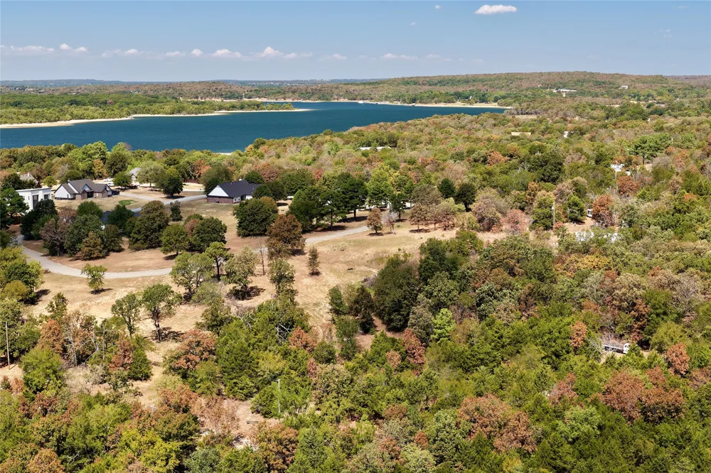 43 Beacon Point Porum, OK 74455