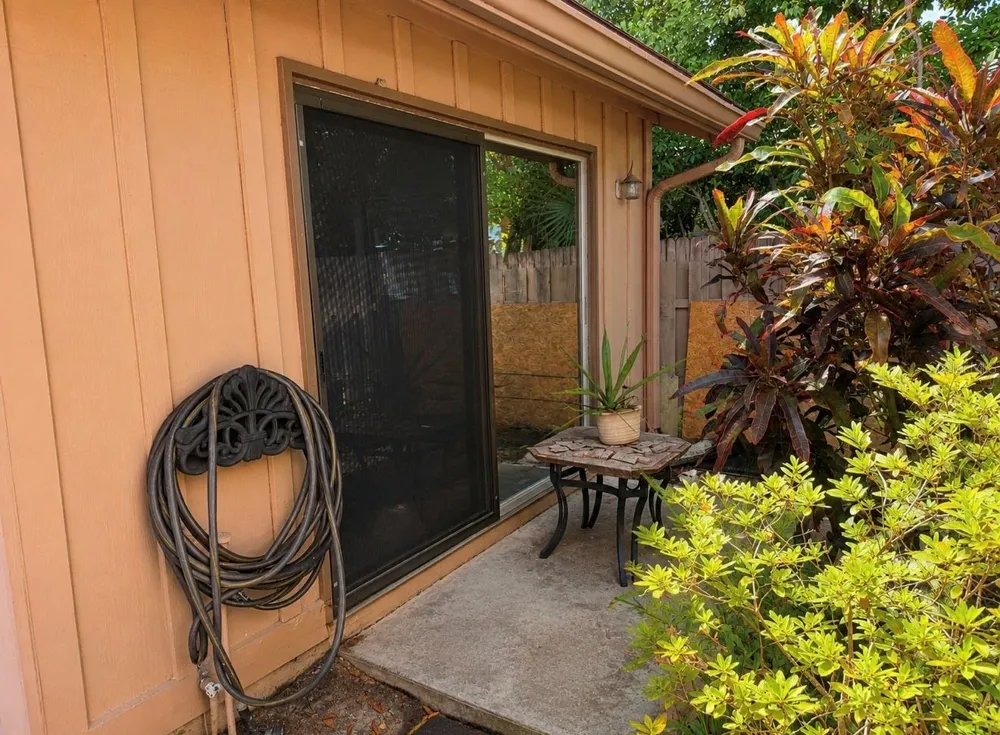5731 WESTWIND LANE Sarasota, FL 34231