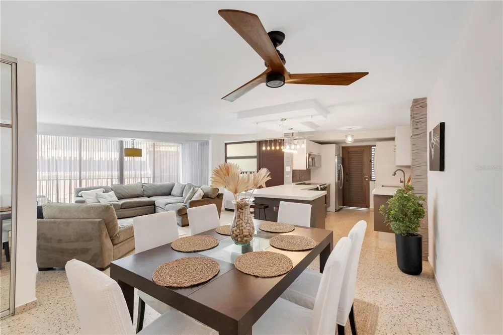 187 PINE GROVE #187 Carolina, PR 00979