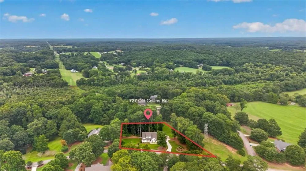 727 Old Collins Road Hoschton, GA 30548