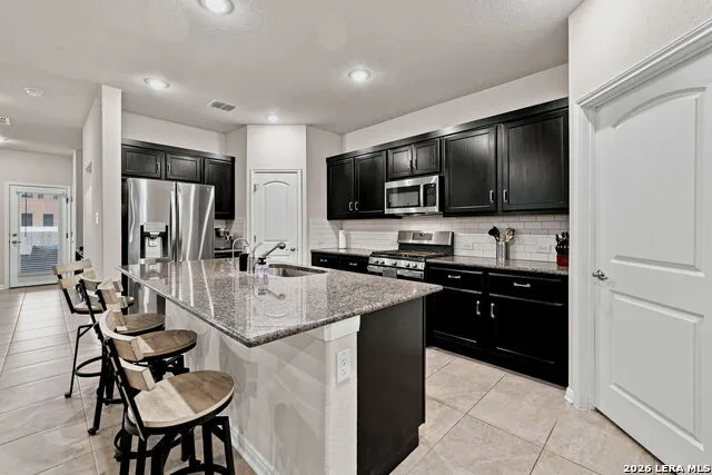 8239 Sunrise Gln Schertz, TX 78154
