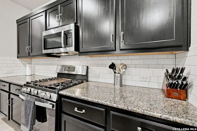 8239 Sunrise Gln Schertz, TX 78154