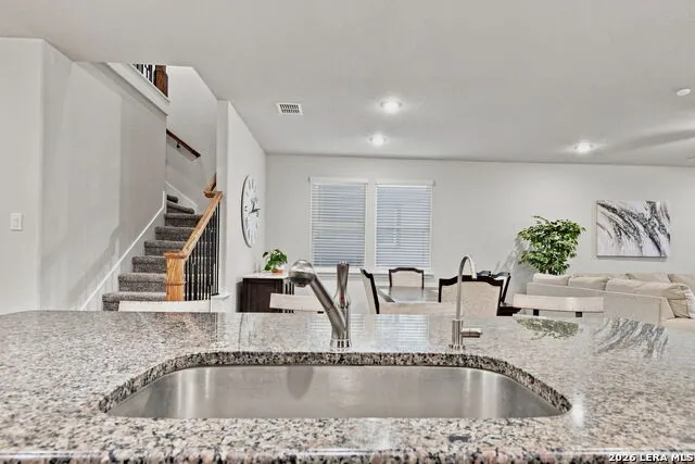 8239 Sunrise Gln Schertz, TX 78154