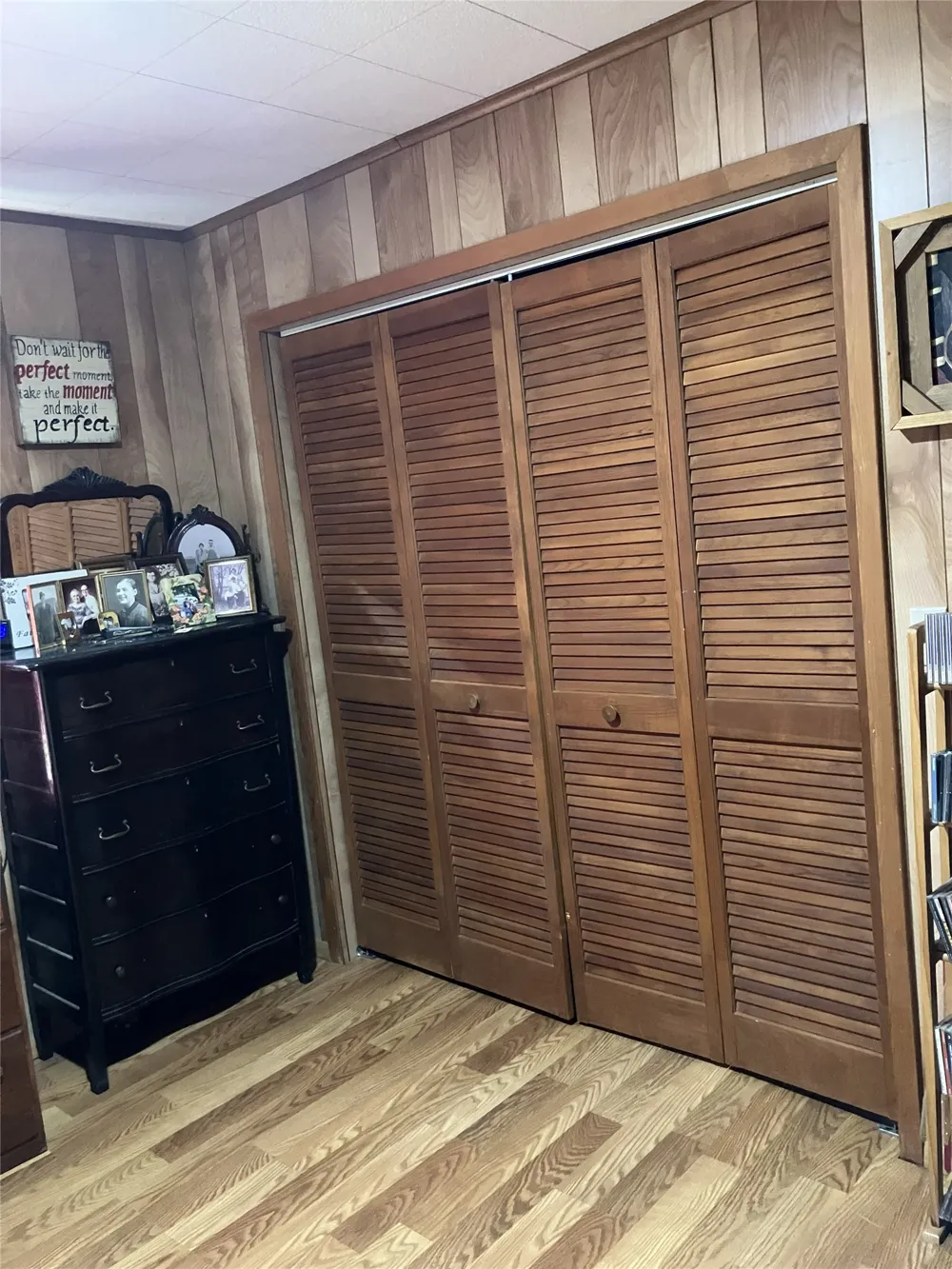 2454 Rs County Road 1402 Point, TX 75472