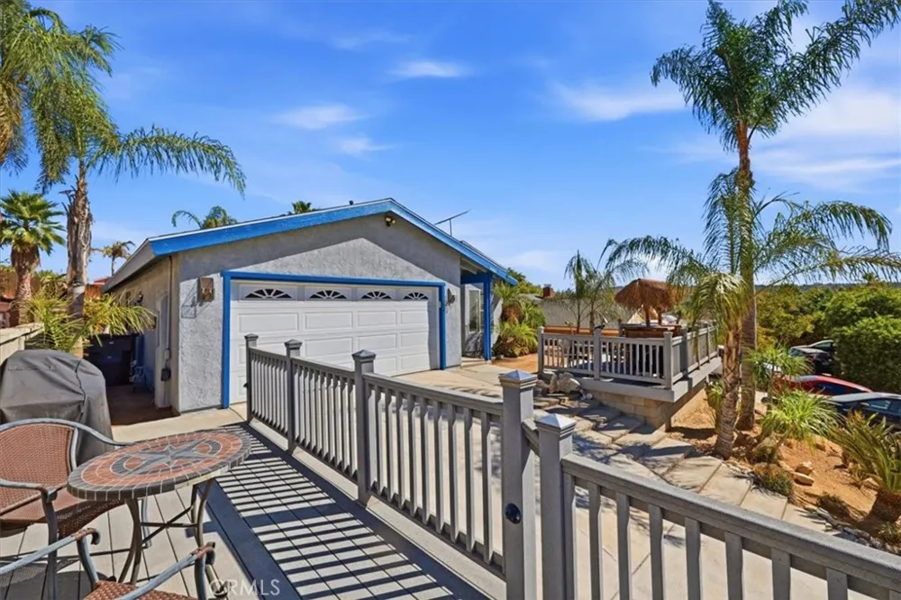 14464 Harvey Riverside, CA 92503