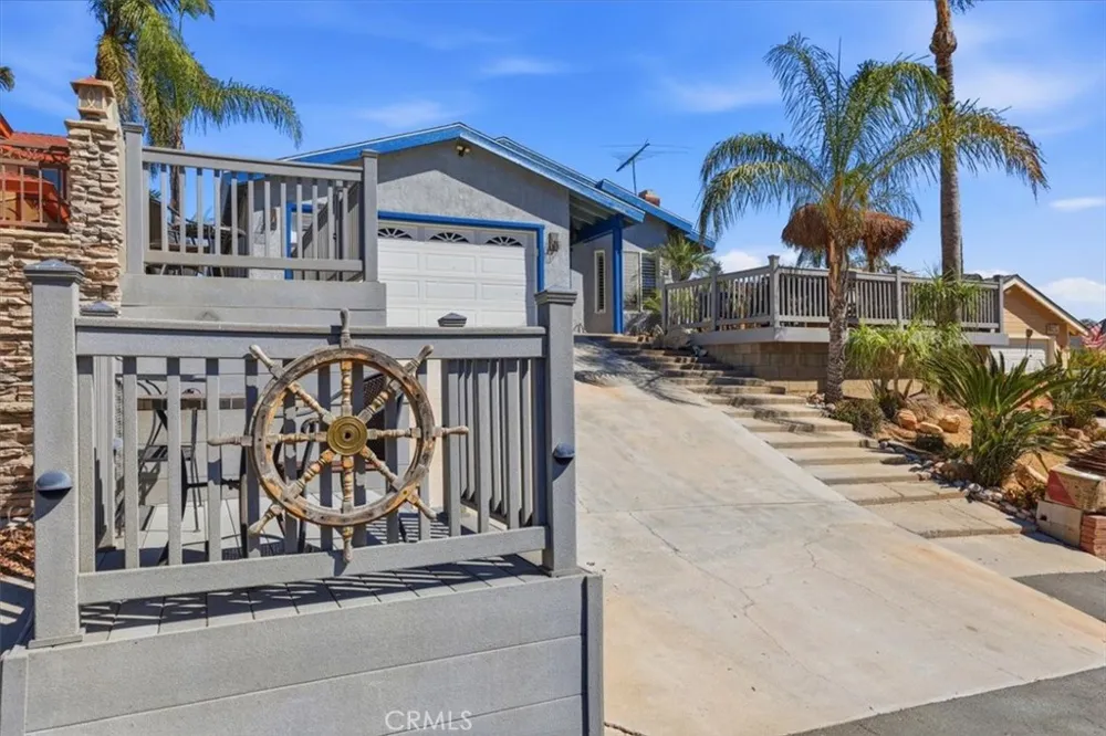 14464 Harvey Riverside, CA 92503