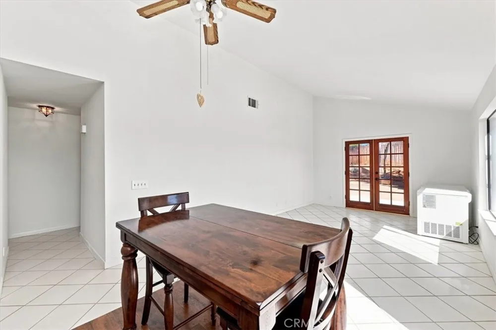 14464 Harvey Riverside, CA 92503