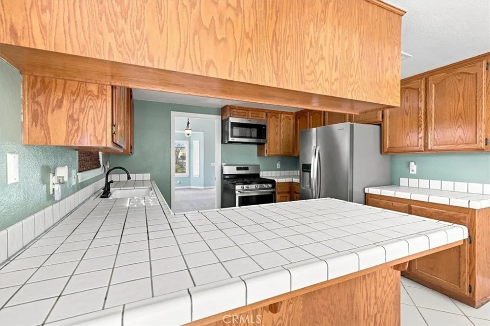 14464 Harvey Riverside, CA 92503