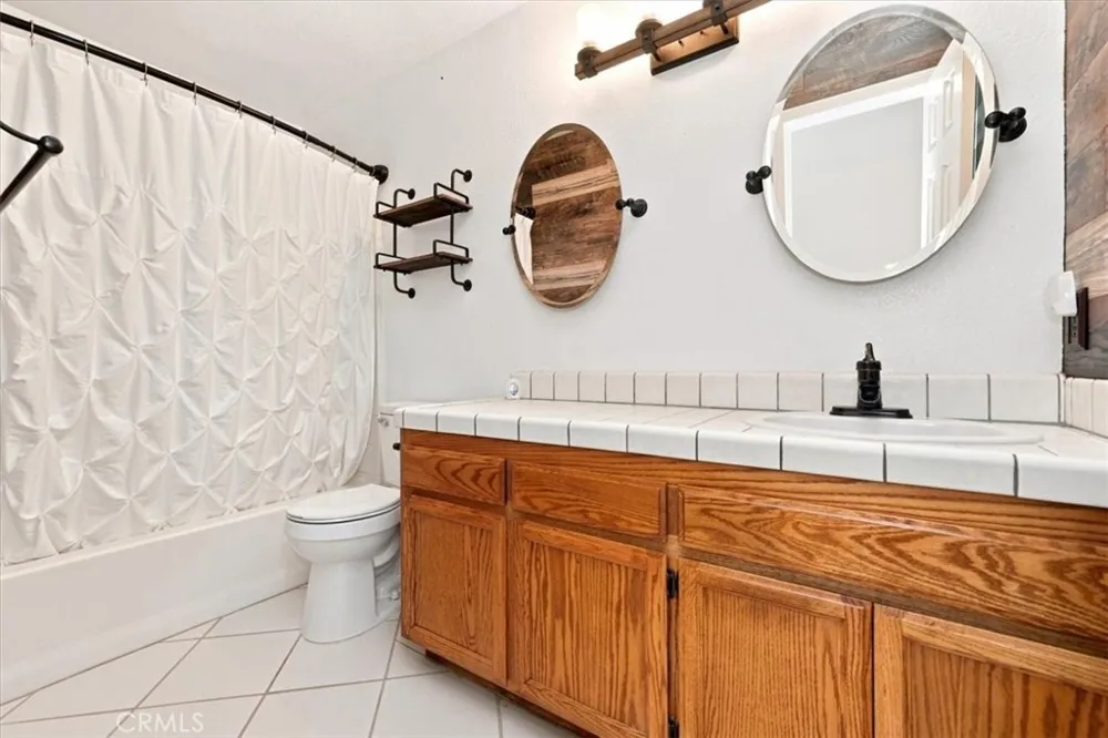 14464 Harvey Riverside, CA 92503