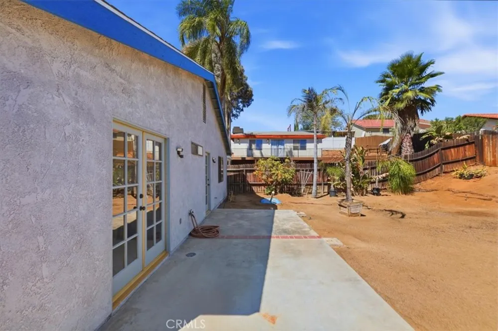 14464 Harvey Riverside, CA 92503