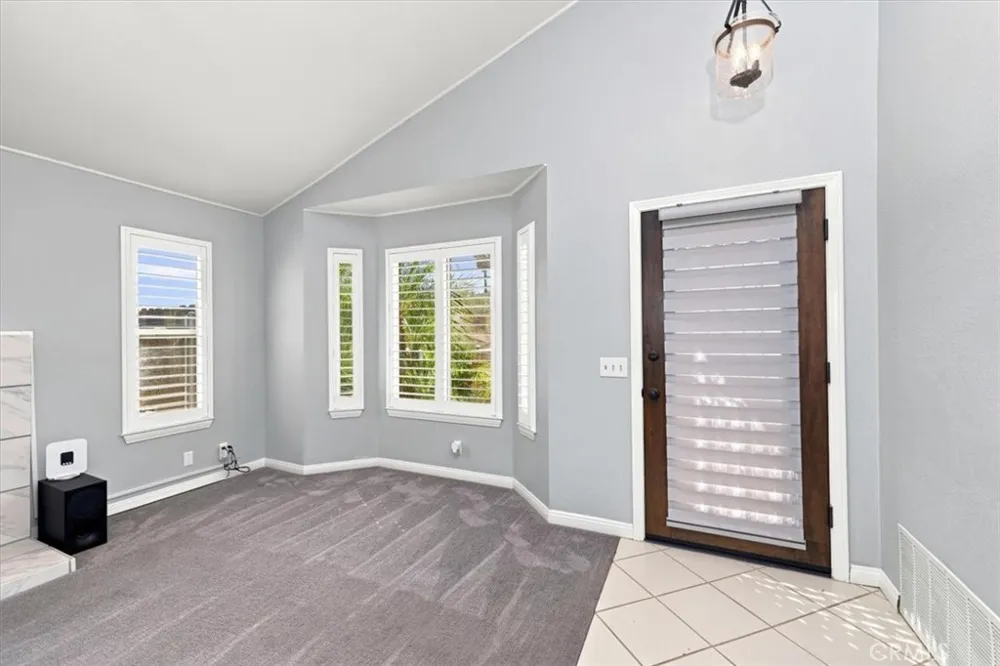 14464 Harvey Riverside, CA 92503