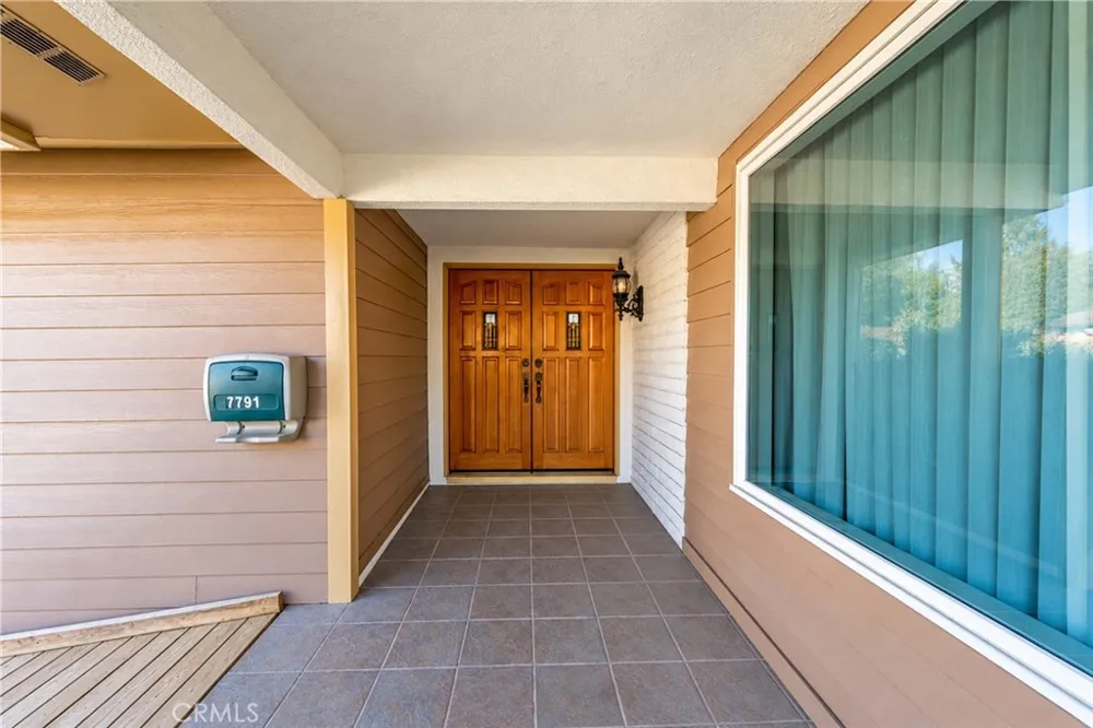 7791 Denise La Palma, CA 90623