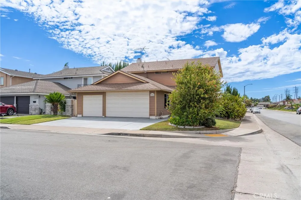 7791 Denise La Palma, CA 90623