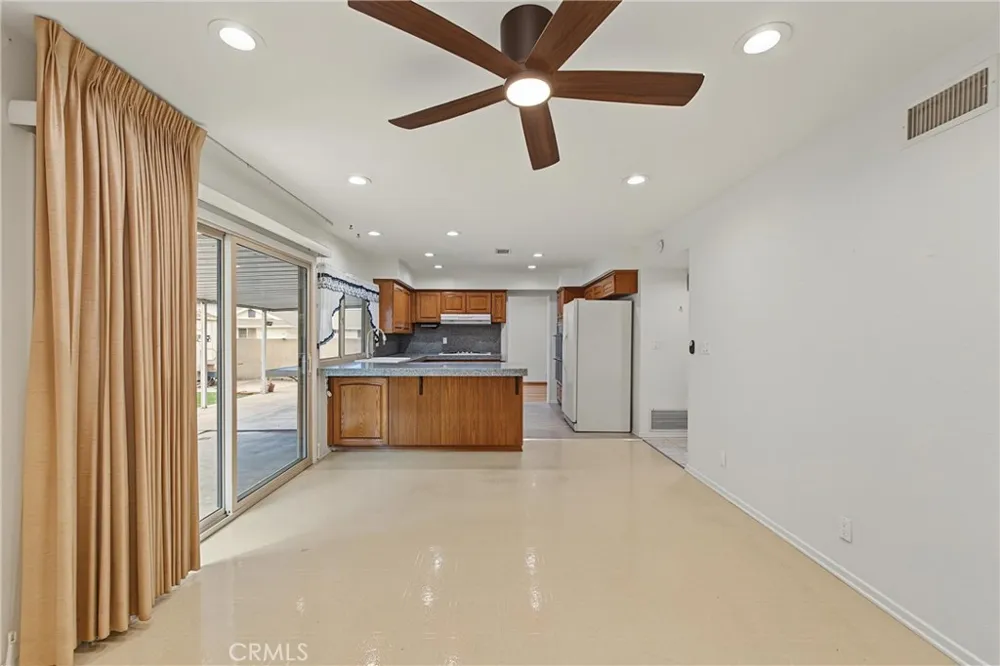 7791 Denise La Palma, CA 90623
