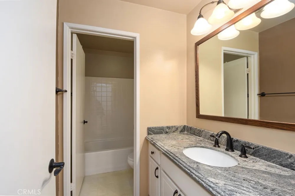 32898 Sandal Wood Lake Elsinore, CA 92530