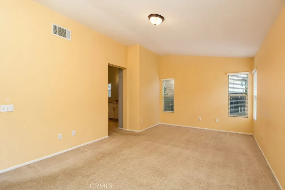 32898 Sandal Wood Lake Elsinore, CA 92530