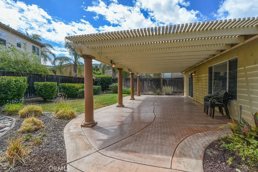 32898 Sandal Wood Lake Elsinore, CA 92530